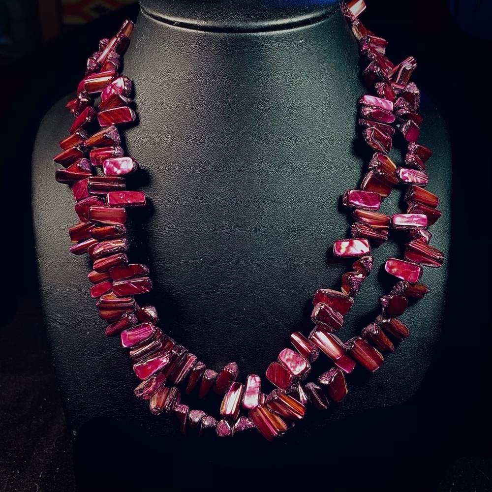 Baroque mother of pearl abalone dyed necklace.